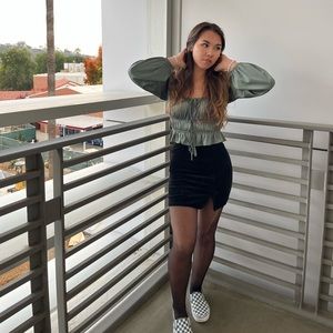 Meet your Posher, Asya